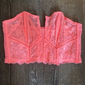 Victoria’s Secret structured bandeau